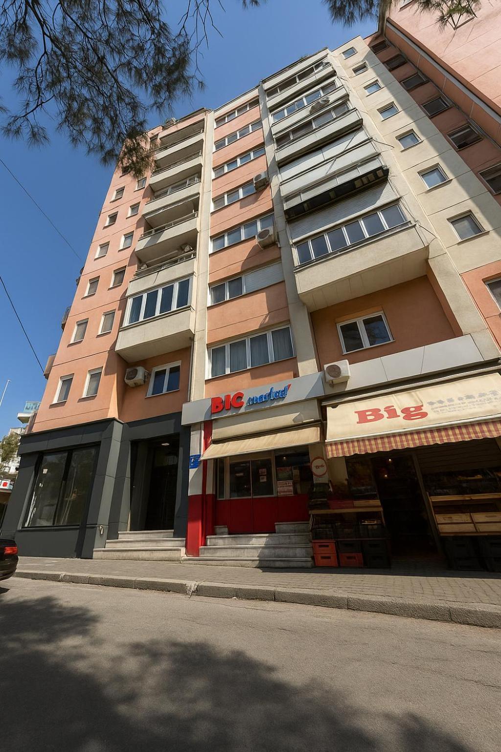 Apartament Near Air Albania Stadium *